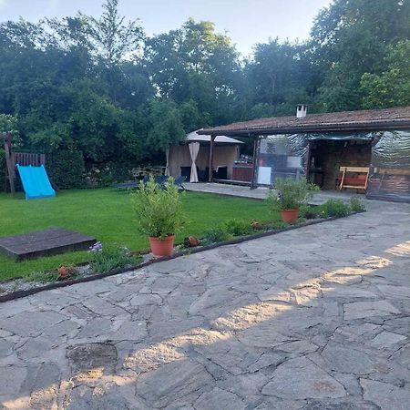 Villa Митровата Къща à Raynovtsi Extérieur photo